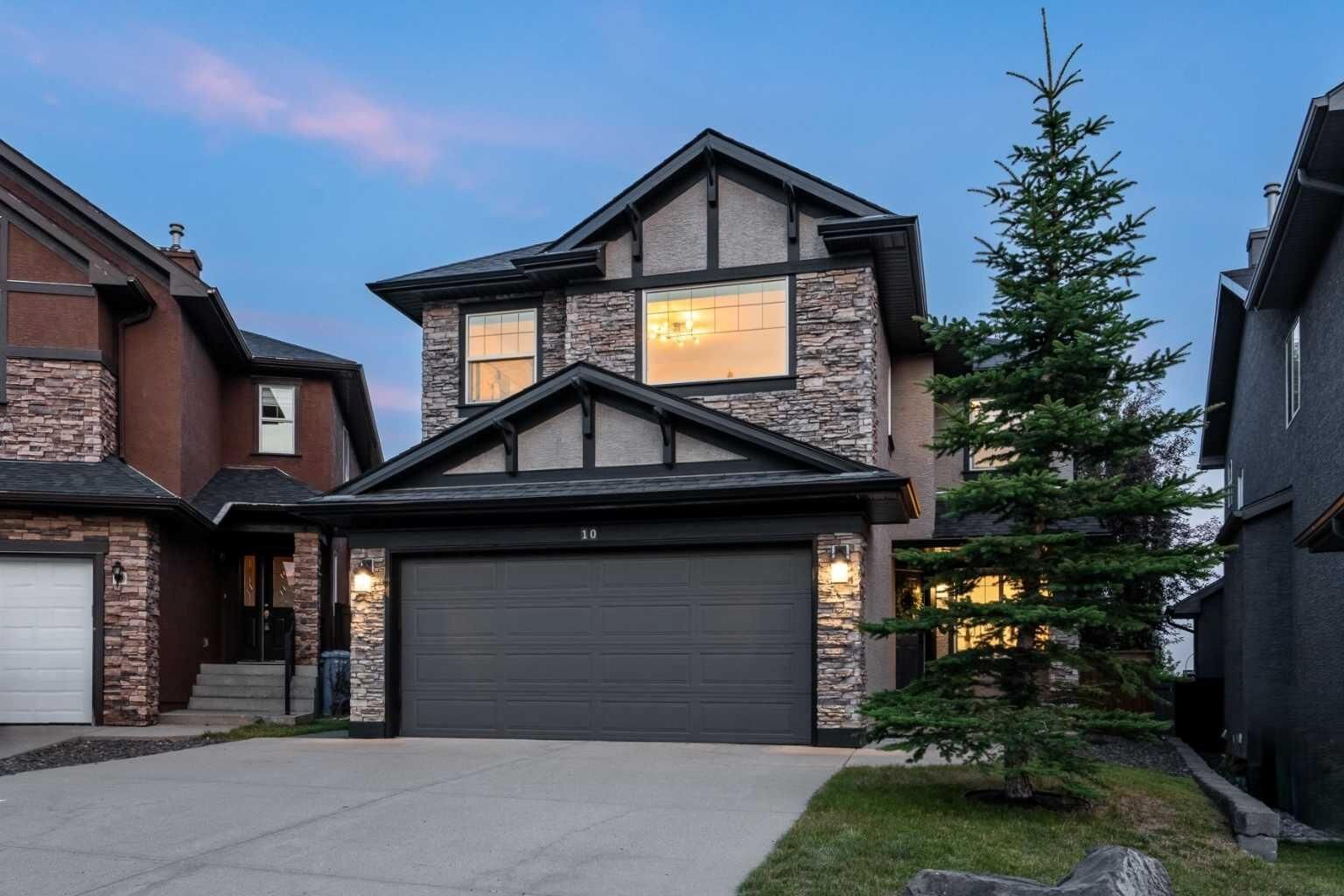 Property Photo: 10 Aspen Stone Mews SW AB T2H 5Z1
