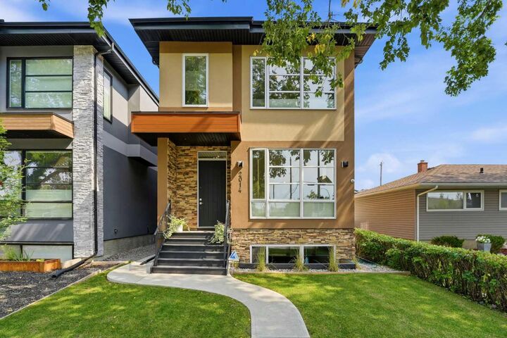 Property Photo: 2014 6 Street NE AB T2E 3Z1