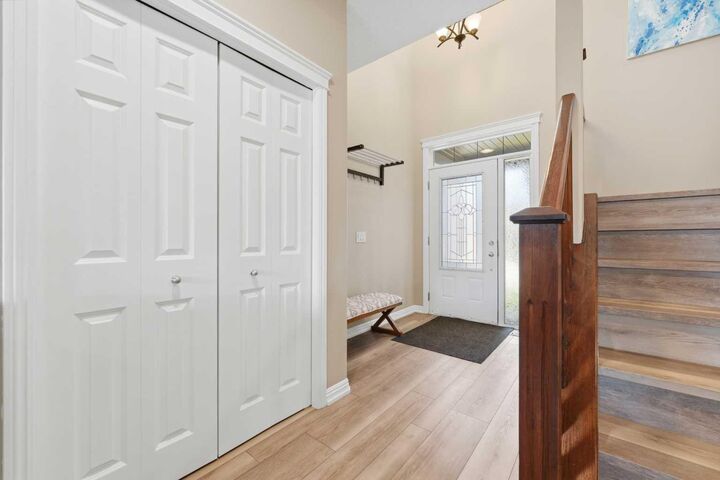 Property Photo:  274 Autumn Circle SE  AB T3M 0J8 