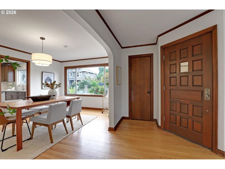 Property Photo: 2031 NE 58th Ave OR 97213