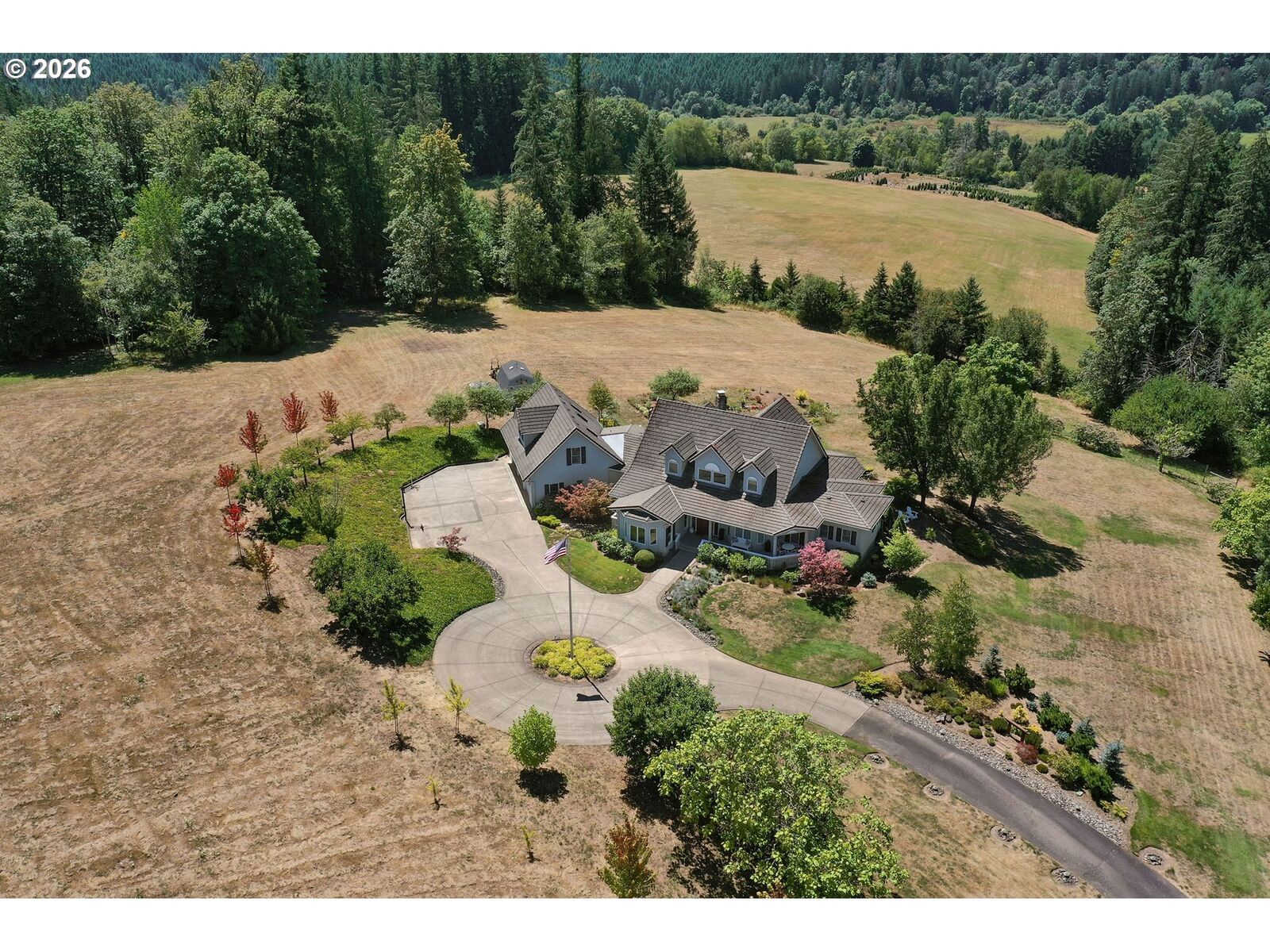 Property Photo: 28001 NW Dorland Rd OR 97133