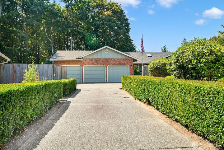 Property Photo:  4710 SE 123rd Street  WA 98208 