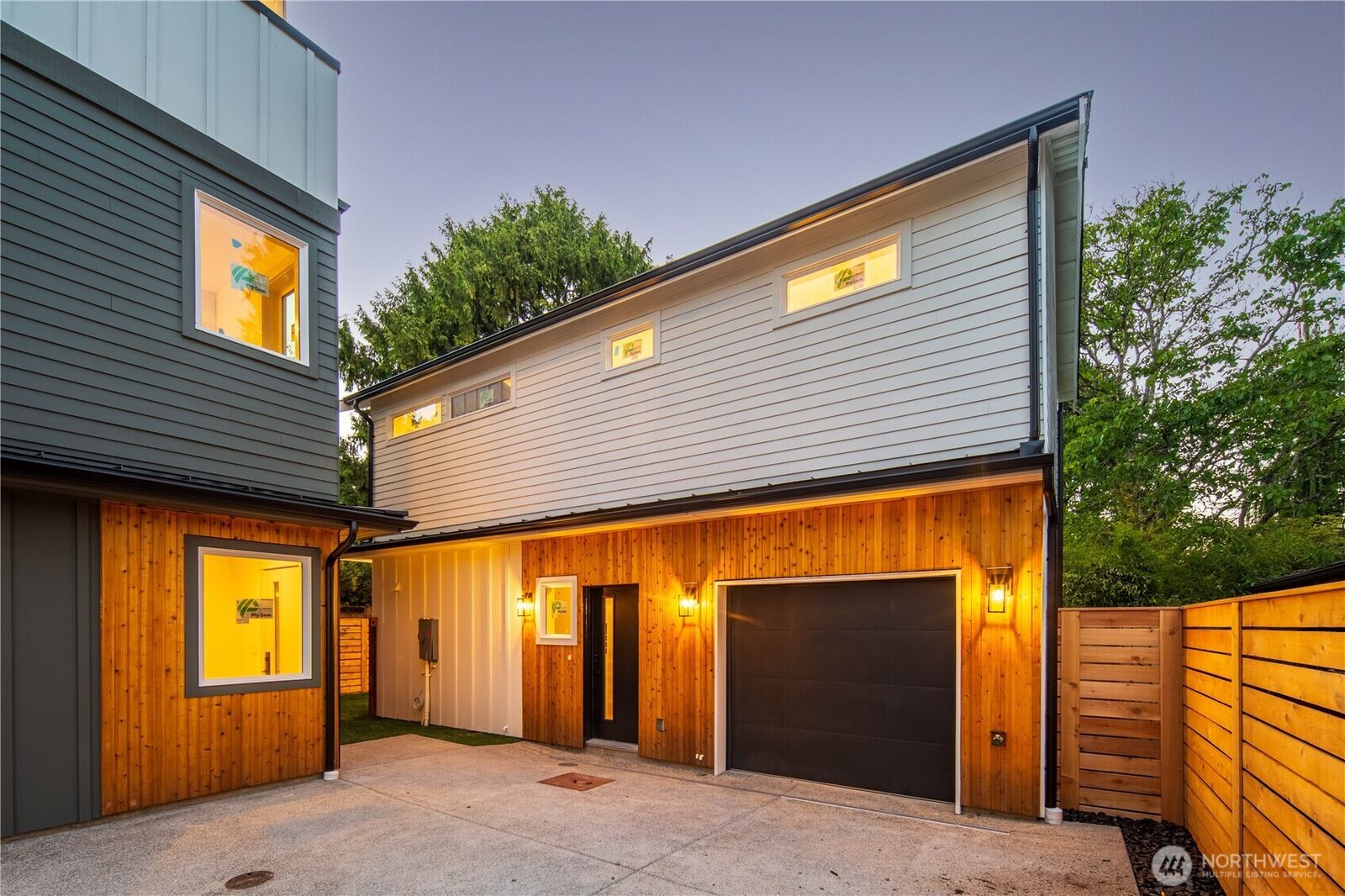 Property Photo: 2650 NW 95th Street WA 98117