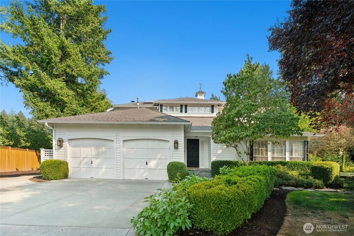 Property Photo: 2836 213th Avenue SE WA 98075