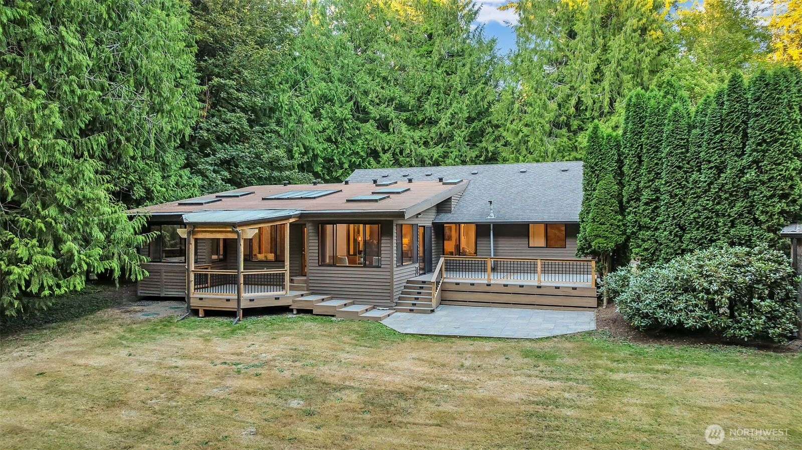 Property Photo: 7516 176th Street SW WA 98292
