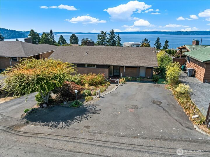 Property Photo:  12153  Marine View Drive SW  WA 98146 