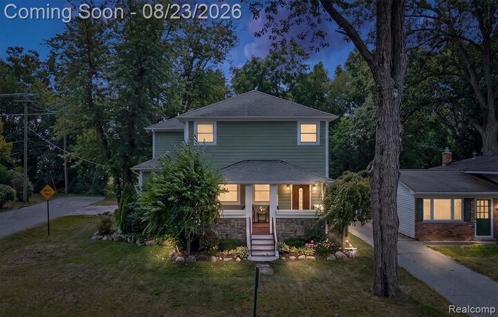 Property Photo:  2159 Avondale Street  MI 48320 