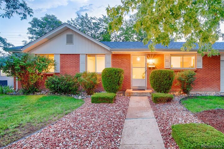 Property Photo: 681 S Holly Street CO 80246