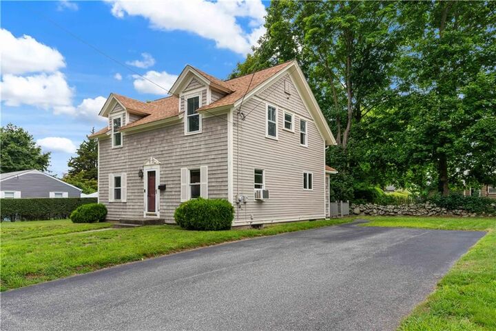 Property Photo:  6 Hanley Lane  RI 02885 