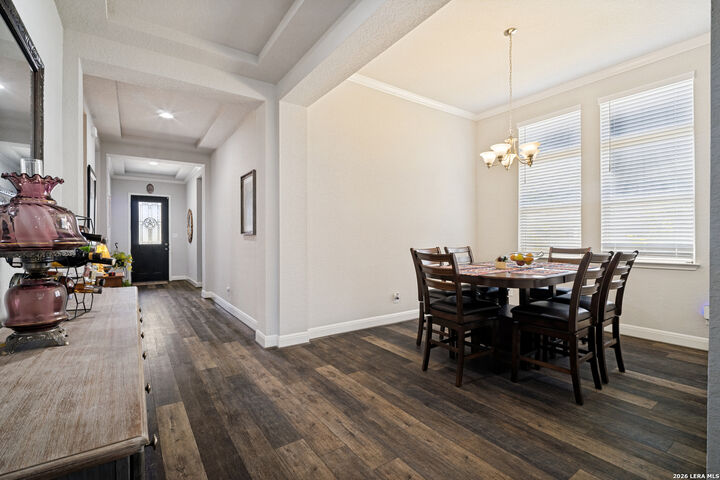 Property Photo: 2003 Tiptop Ln TX 78253