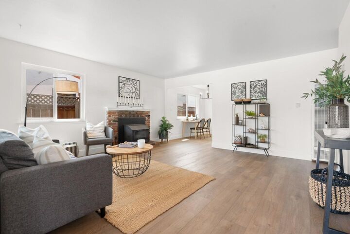 Property Photo:  915 Cayuga Street  CA 95062 