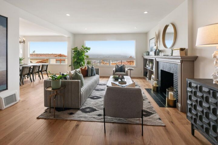 Property Photo:  680 Los Palmos Drive  CA 94127 