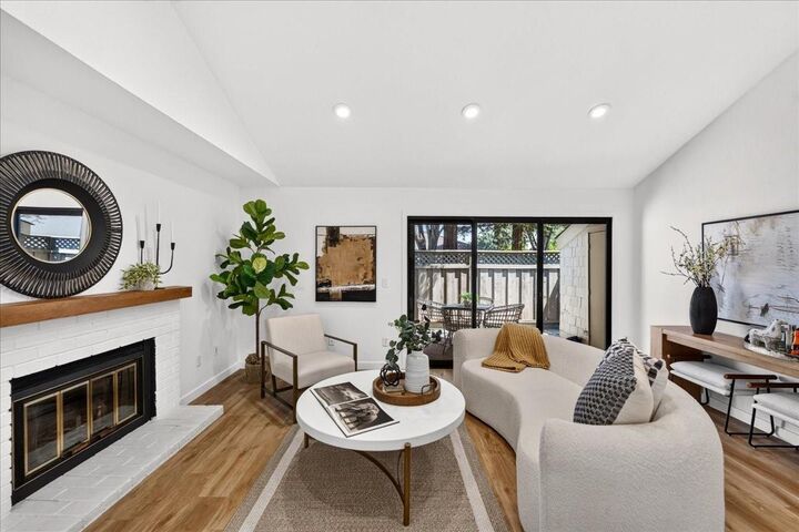 Property Photo: 5437 Makati Circle CA 95123