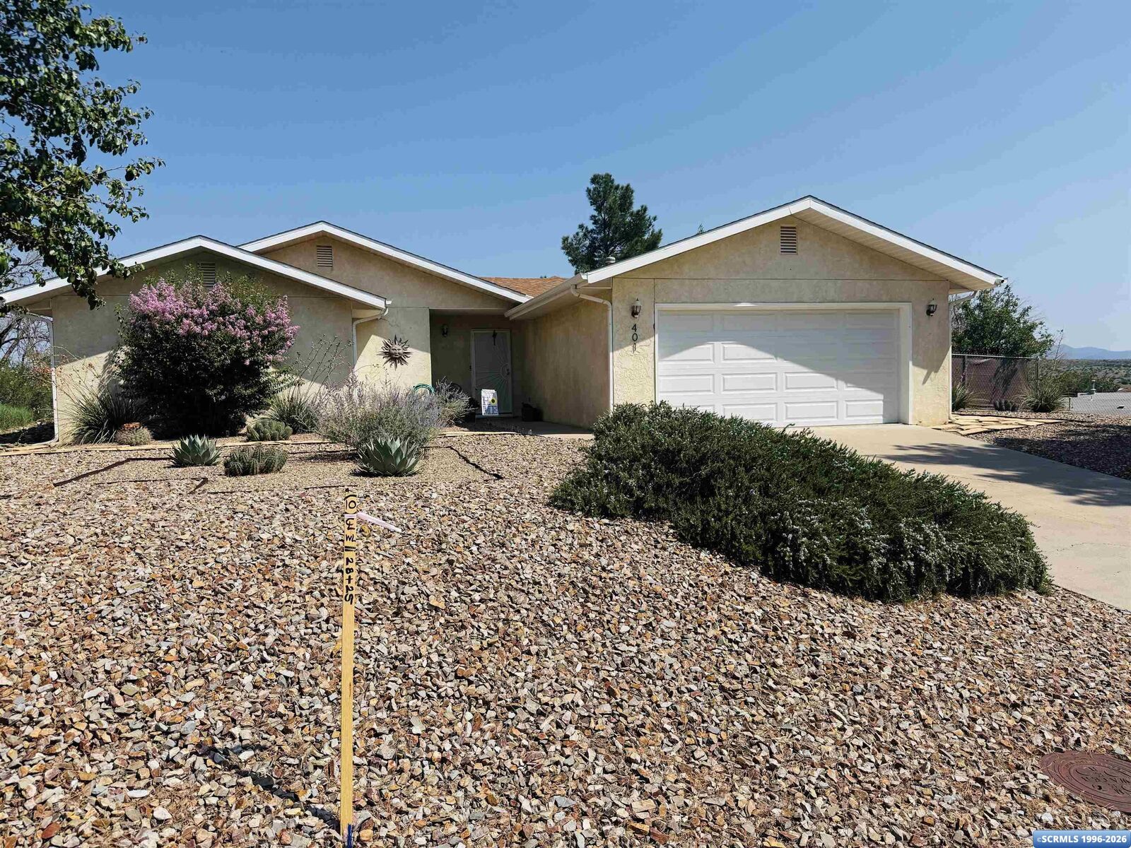 Property Photo:  401 Malachite  NM 88065 