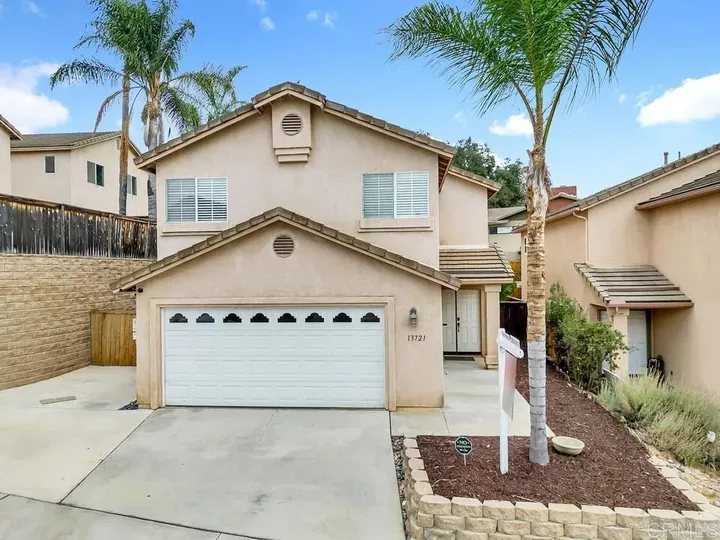 Property Photo: 13721 Gateway View Drive CA 92021