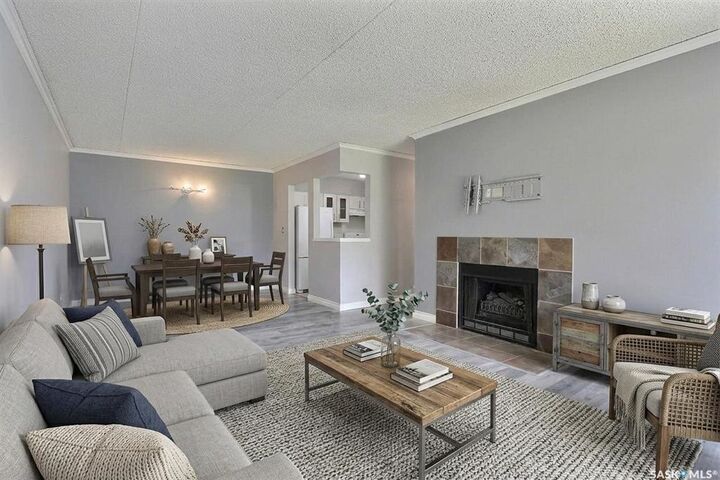 Property Photo: 260 Gore Place SK S4T 7S4
