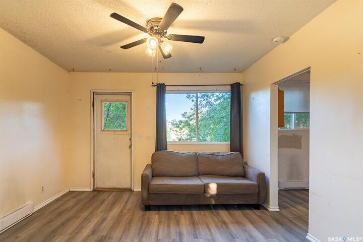 Property Photo: 30 1st Avenue N SK S0K 0A2