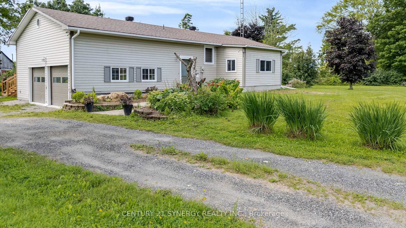 Property Photo:  677 Bowes Side Road  ON K7H 3C6 