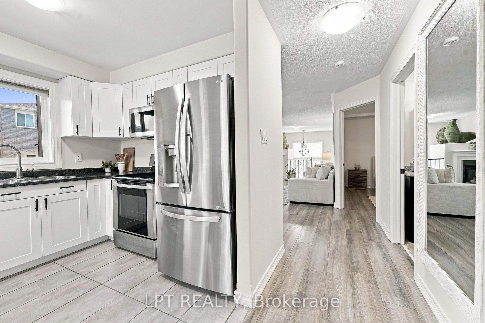 Property Photo: 4 Lister Drive ON L4N 0L5