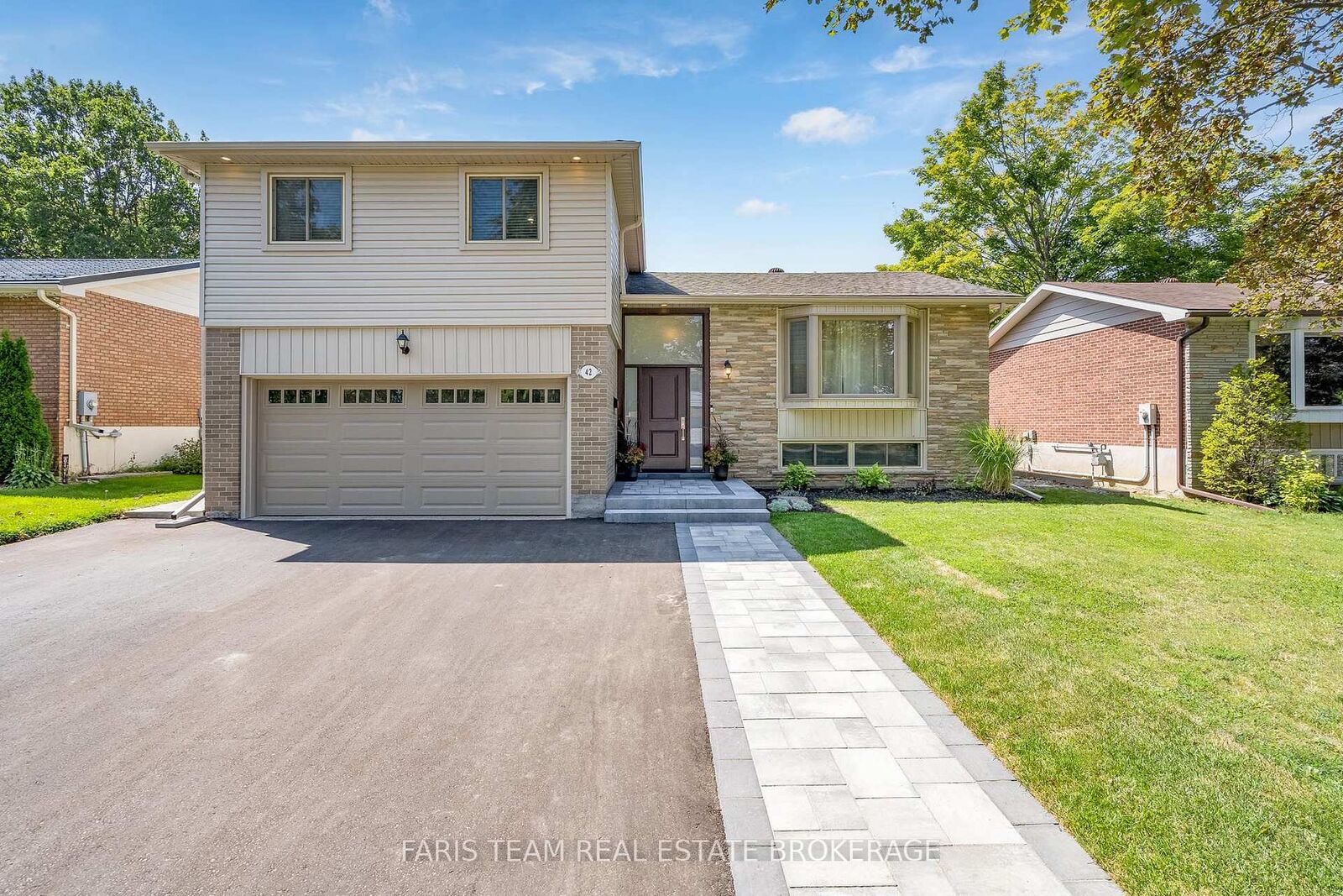 Property Photo: 42 Briar Road ON L4N 3M4