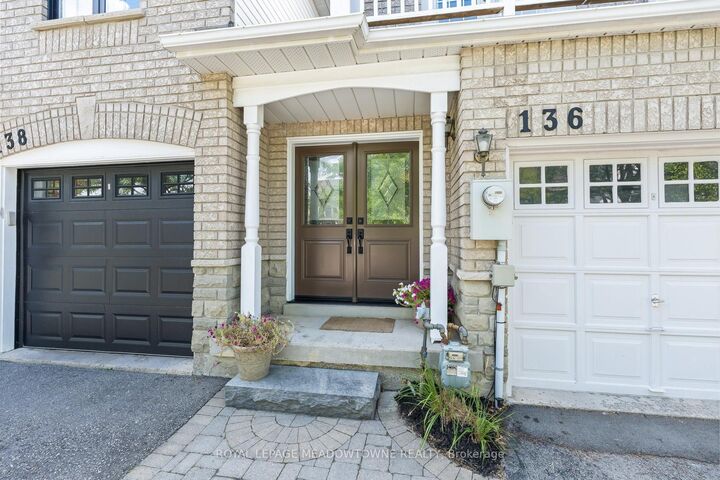 Property Photo: 136 Dominion Gardens Drive ON L7G 6B6