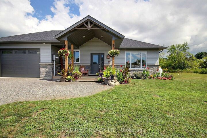 653 Pinewood School Road — photo 1