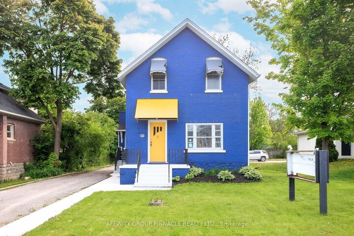Property Photo:  221 Kent Street W  ON K9V 2Z1 