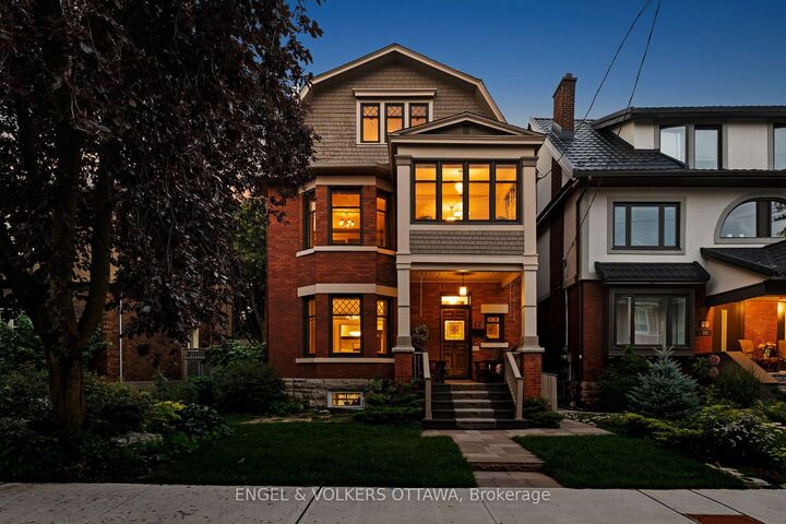 17 Oakland Avenue — photo 1