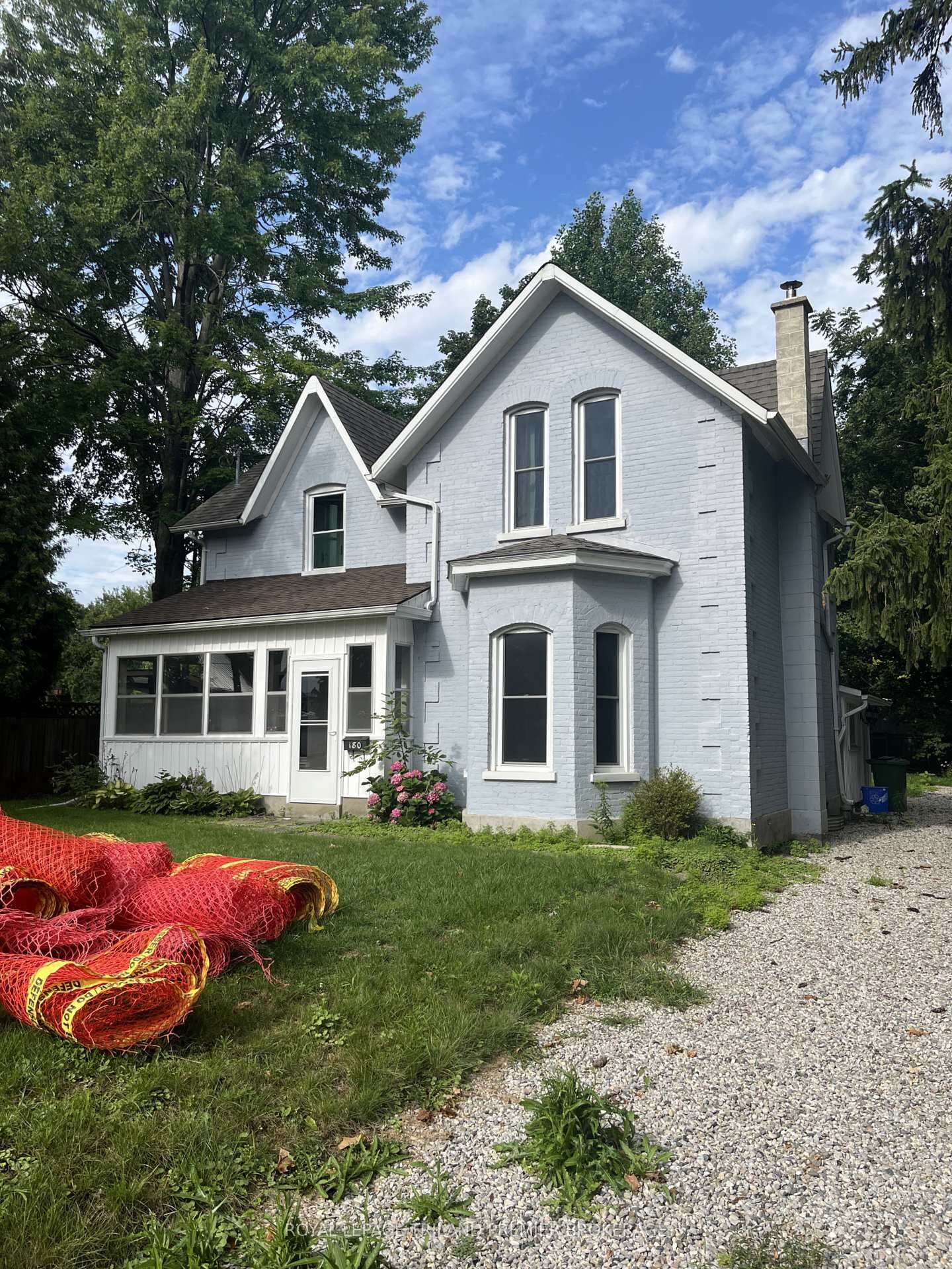 Property Photo:  180 Alma Street  ON N5P 3B4 