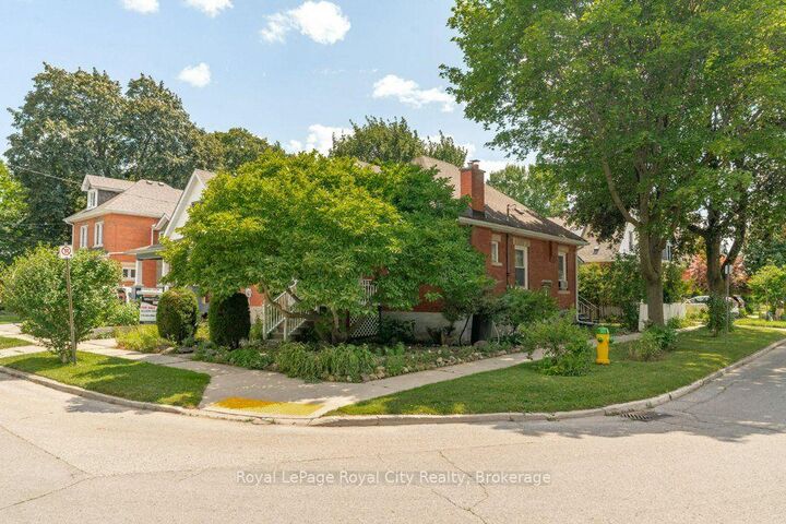 Property Photo: 66 Raglan Street ON N1H 2S6