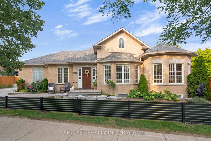 88 Brougham Drive — photo 1