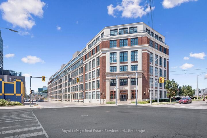 Property Photo:  410 King Street 308  ON N2H 1C3 