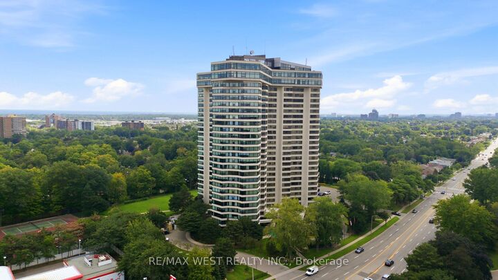 1300 Bloor Street 504 — photo 1