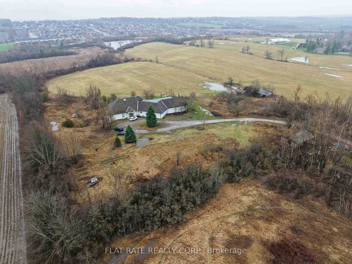 Property Photo: 1315 Parkhill Road W ON K9J 6X4