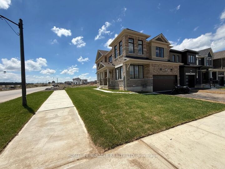 Property Photo:  40 Turnbull Drive  ON N3T 0K4 