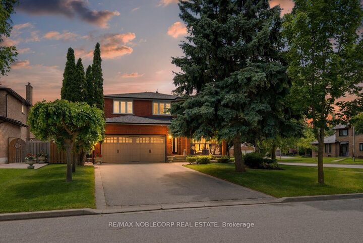 3 Castlehill Road — photo 1