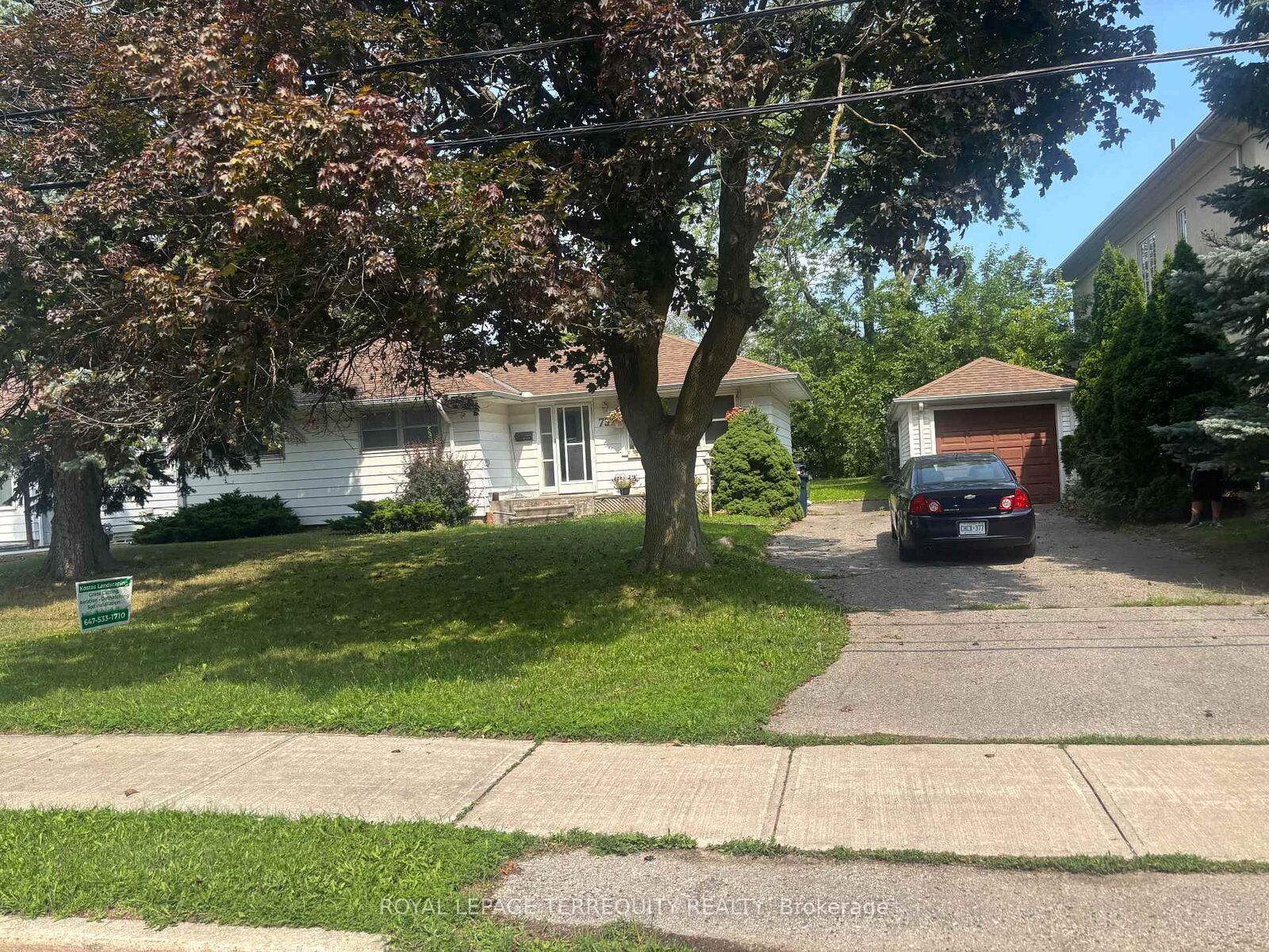 Property Photo: 73 Aragon Avenue ON M1T 1Y1