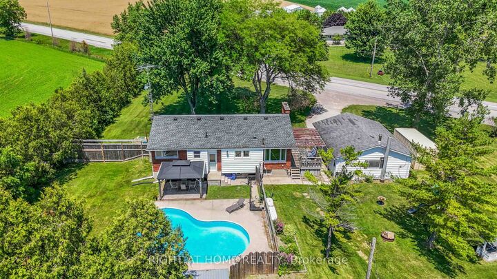 Property Photo: 1933 Plank Road ON N7T 7H5