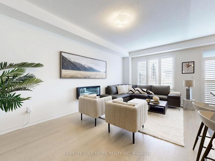 Property Photo: 2747 Peter Matthews Drive ON L1X 0M3