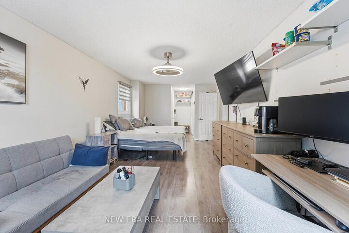 630 Cognac Crescent — photo 1