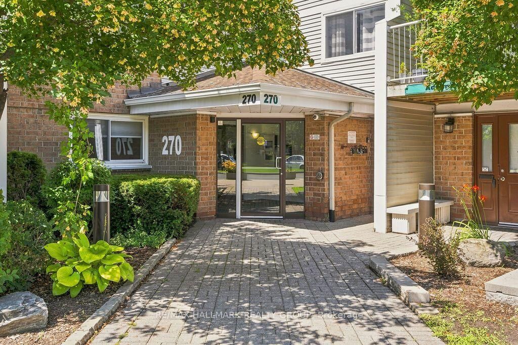 Property Photo: 270 Brittany Drive 407 ON K1K 4M3