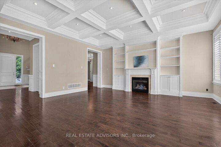 Property Photo: 43 Grayfield Drive ON L4A 0B1