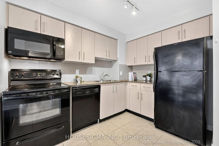 Property Photo: 12 Yonge Street 1609 ON M5E 1R4