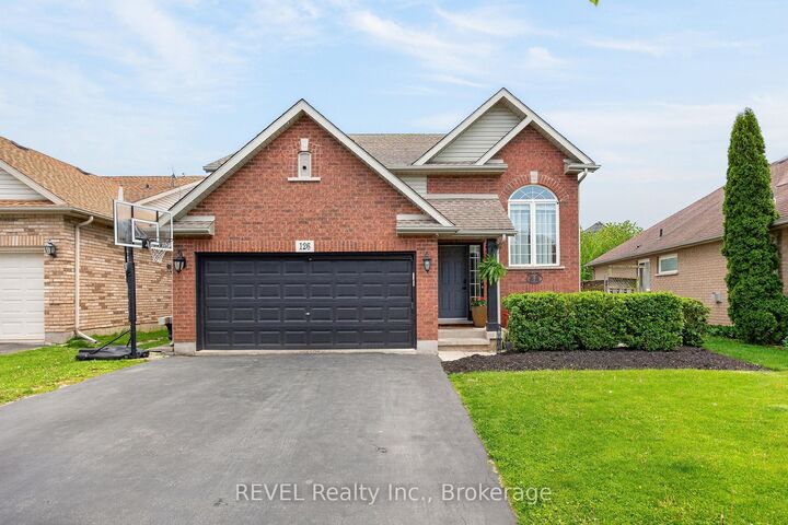 126 Westland Street — photo 1