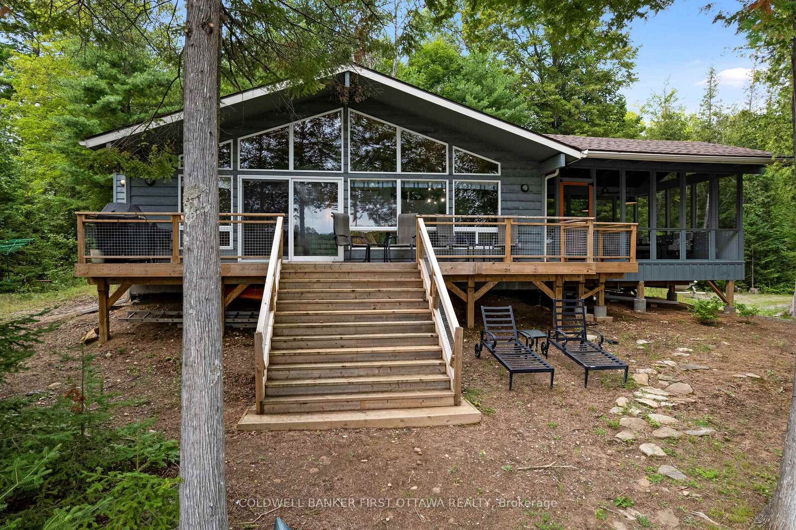 Property Photo: 1271 Parsons Lane ON K0H 2J0