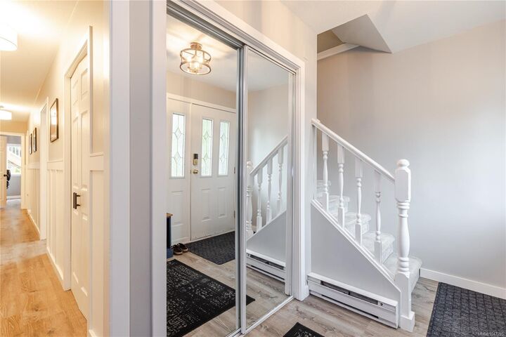 Property Photo: 5824 Carrington Rd BC V9T 6C2