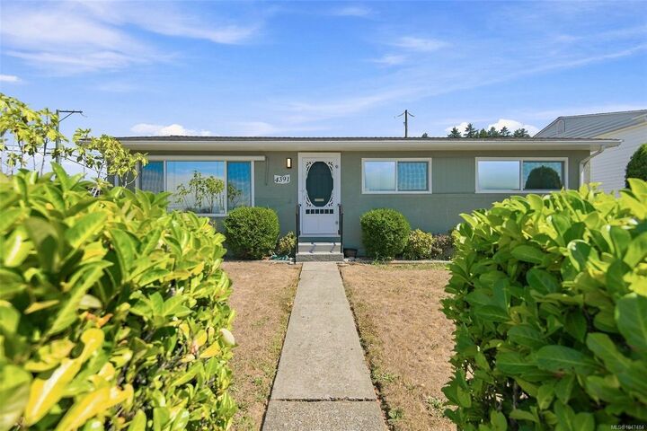4391 11th Ave — photo 1