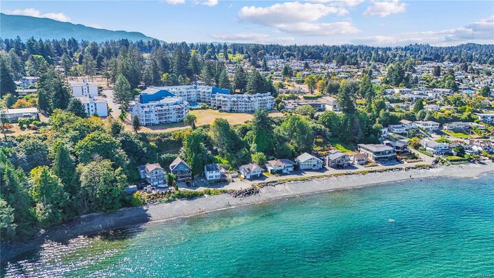 Property Photo: 2560 Departure Bay Rd #602 BC V9S 5P1