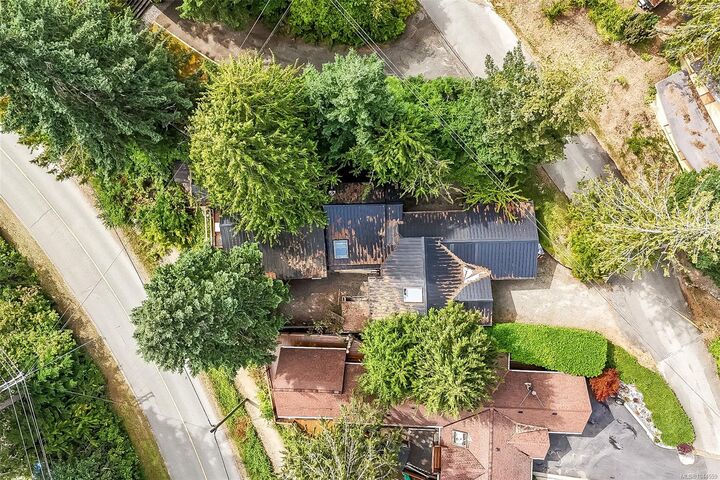 Property Photo: 10325 Lakeshore Rd #36 BC V9Y 8G9