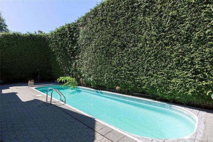 Property Photo: 1632 Beach Dr BC V8R 6H8